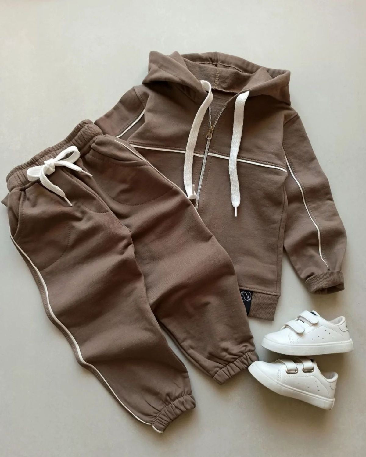 Gray helmet for bikers