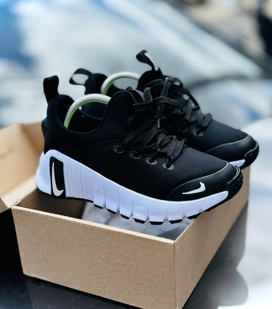 Tenis Nike Free Metcon Unisex Negro
