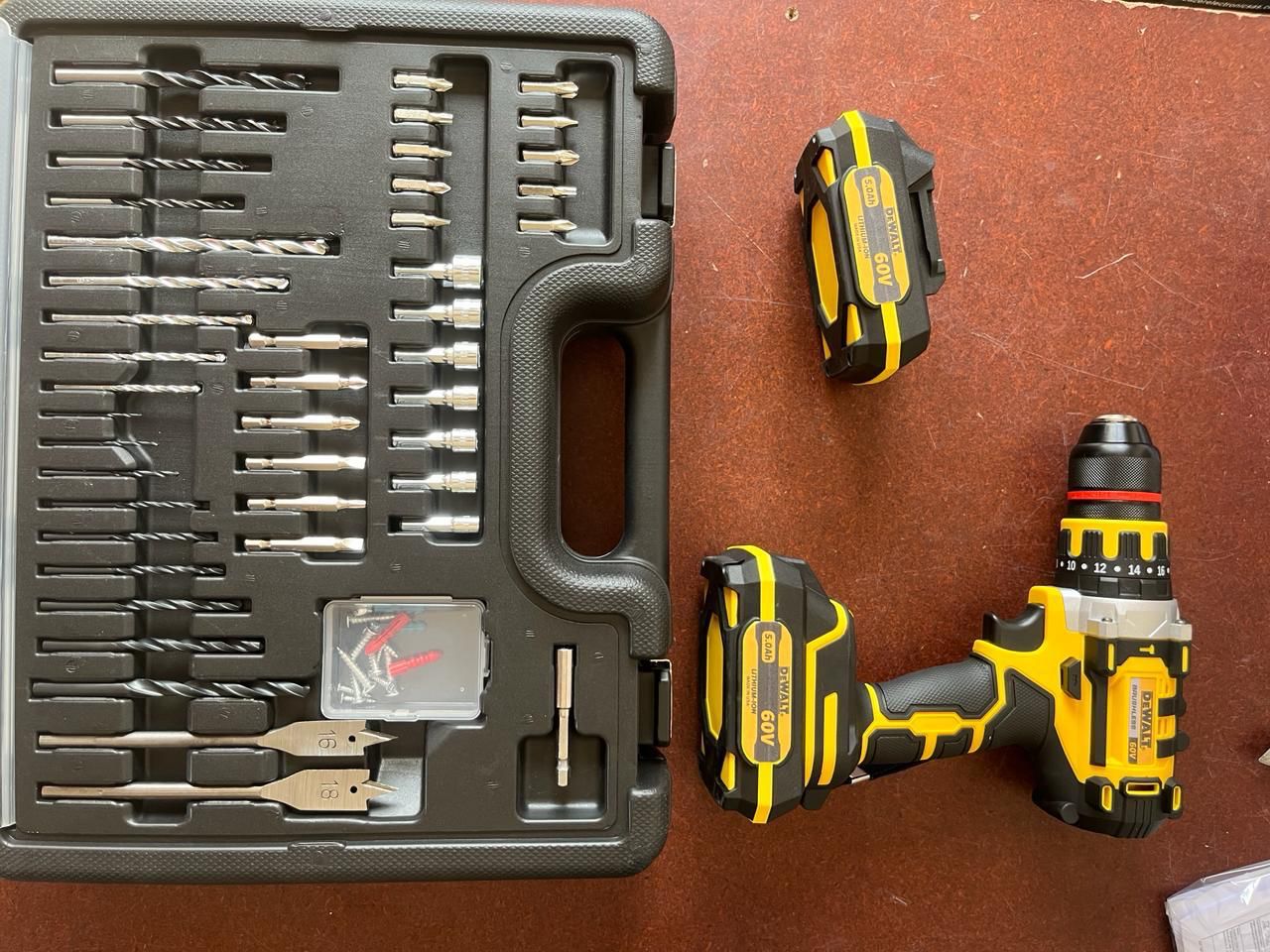 Taladro Inalámbrico 60 Voltios Mandril ½