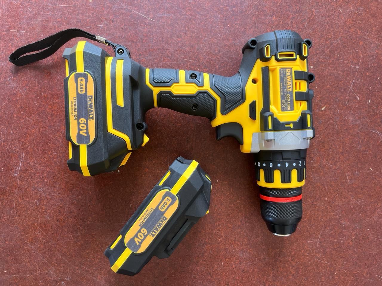 Taladro Inalámbrico 60 Voltios Mandril ½